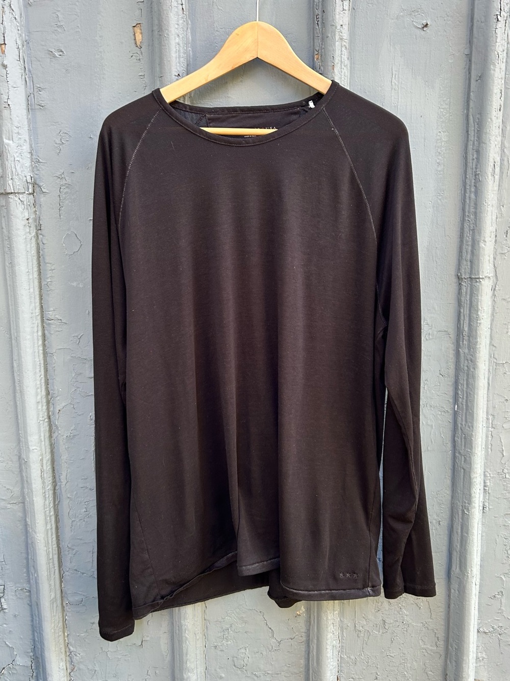 John Varvatos black long sleeve tee crewneck tee, size XXL